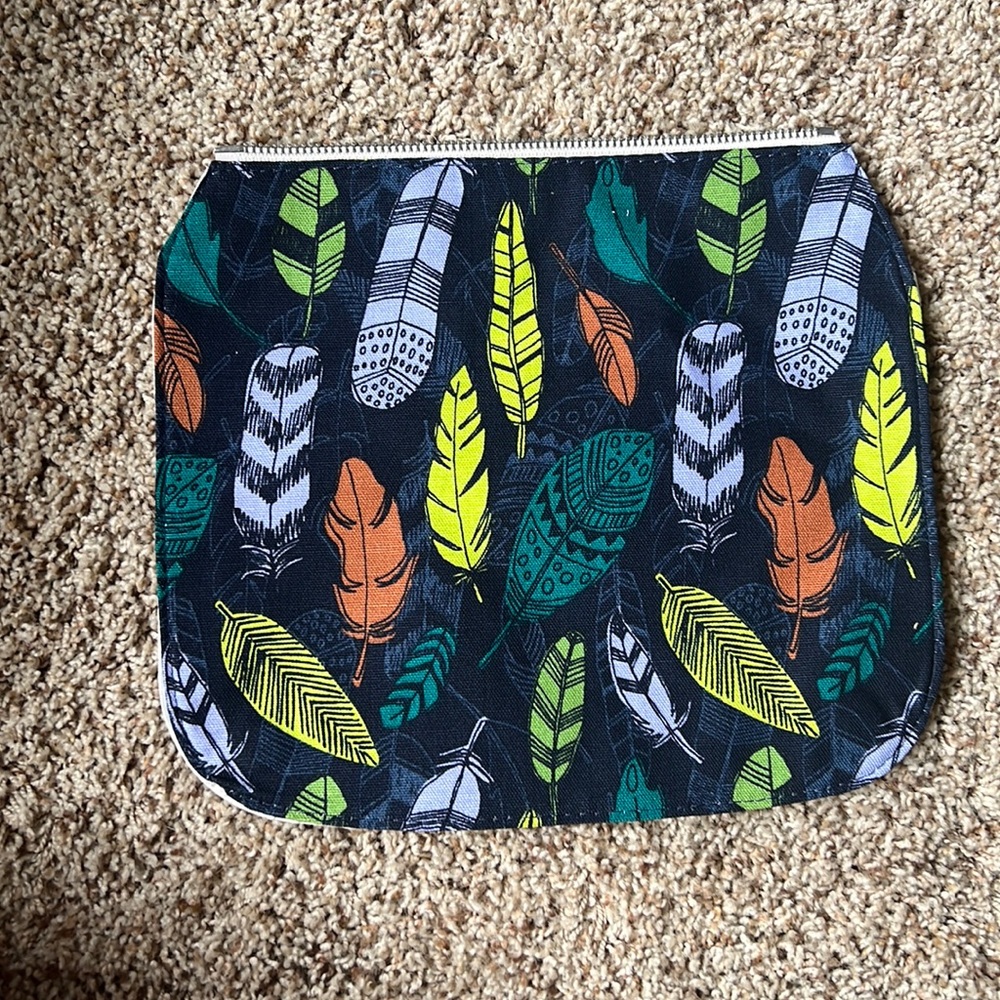 Thirty one studio thirty one flap